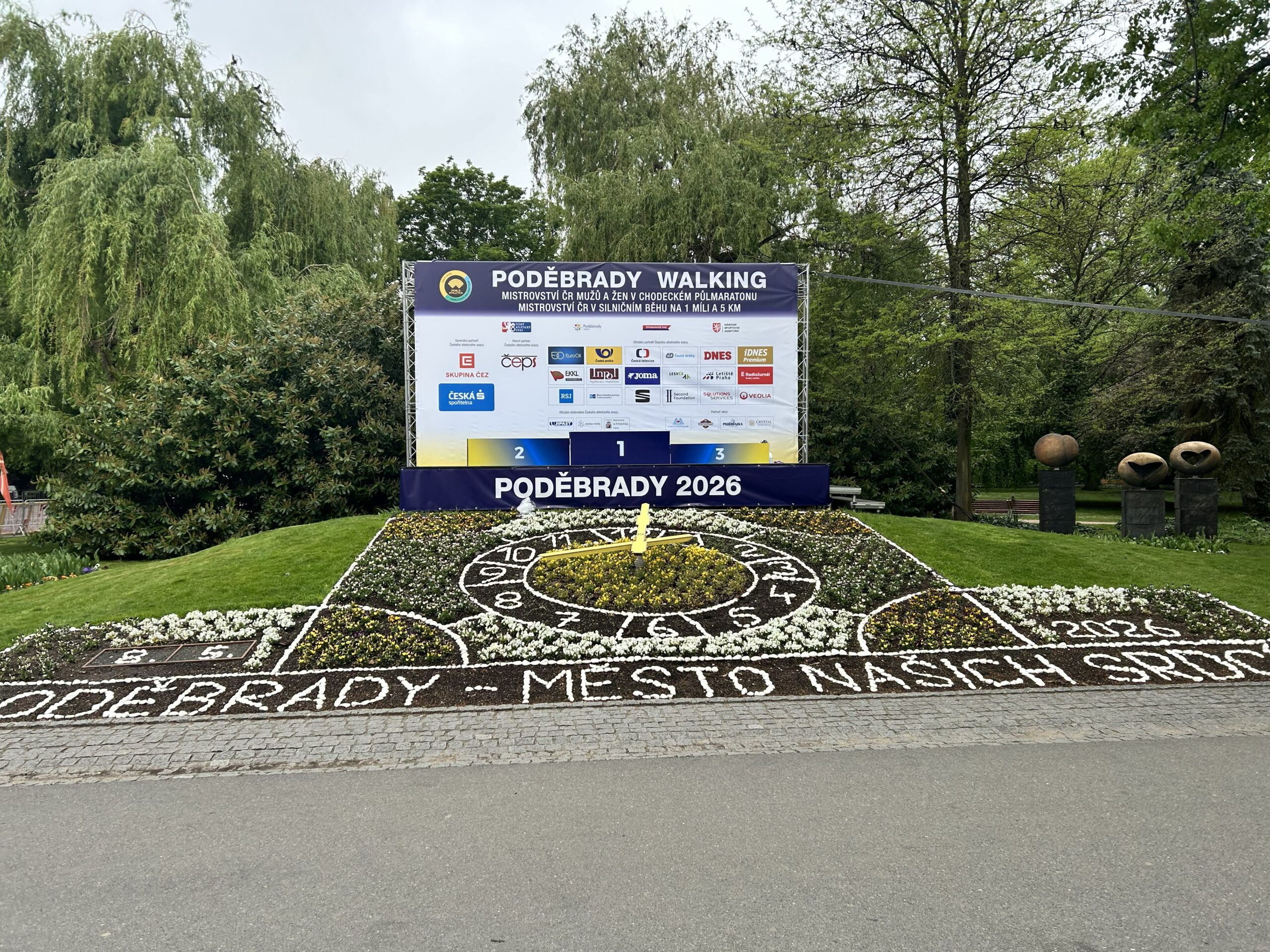 V Poděbradech se prošli senioři 70+. Mezi účastníky byla i 102letá závodnice